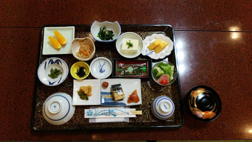 Imakuni Ryokan Такачихо Екстериор снимка