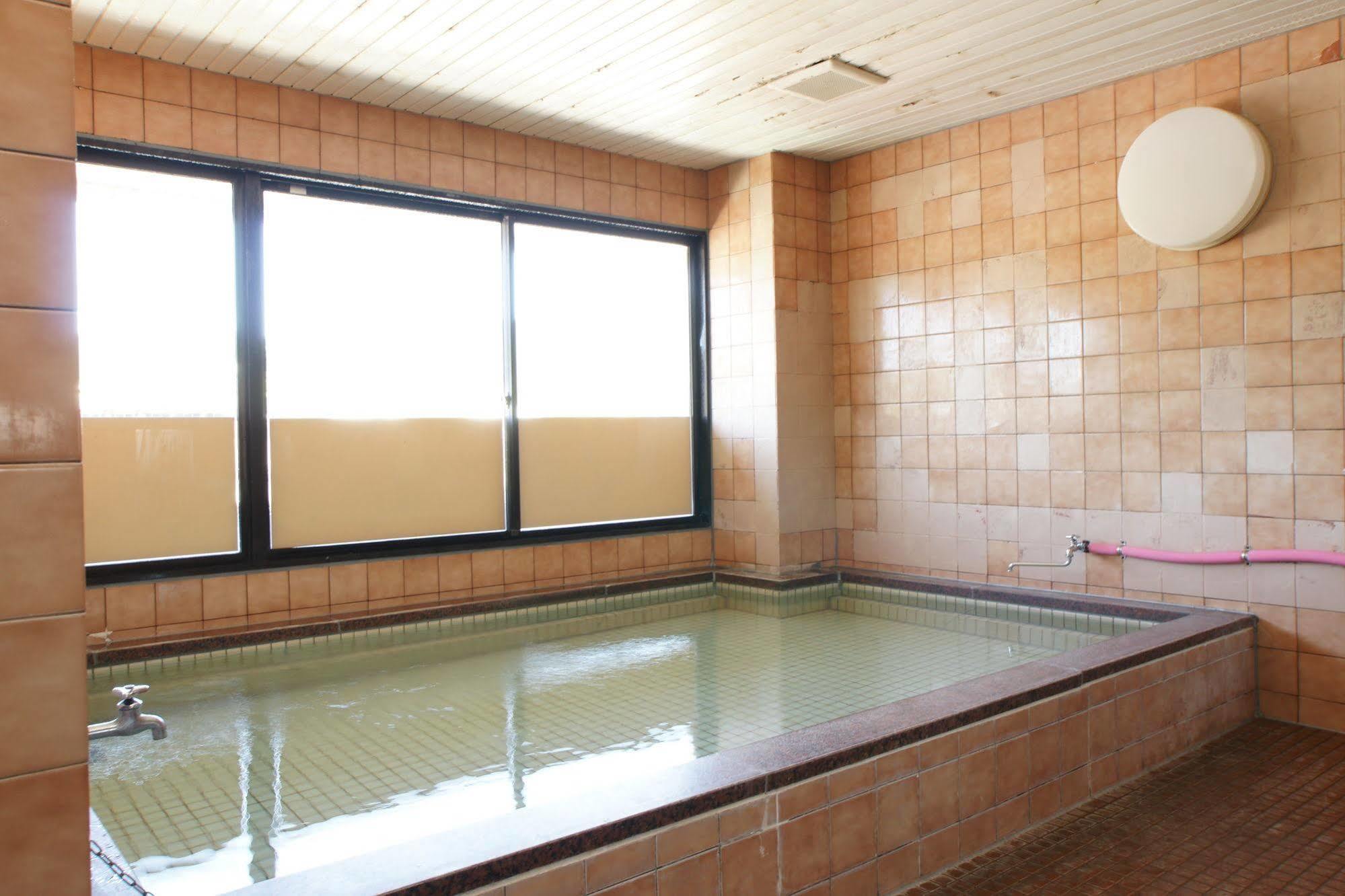 Imakuni Ryokan Такачихо Екстериор снимка